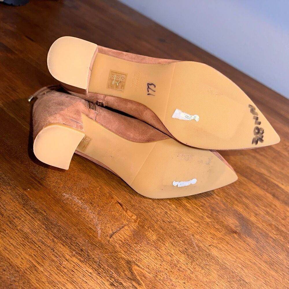 Stuart Weitzman Gradiner Block Heel Pointed Toe S… - image 7